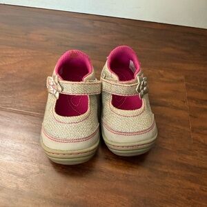 Stride Rite Surprize Silver Sparkle w Pink Mary Jane Shoes-Size 5